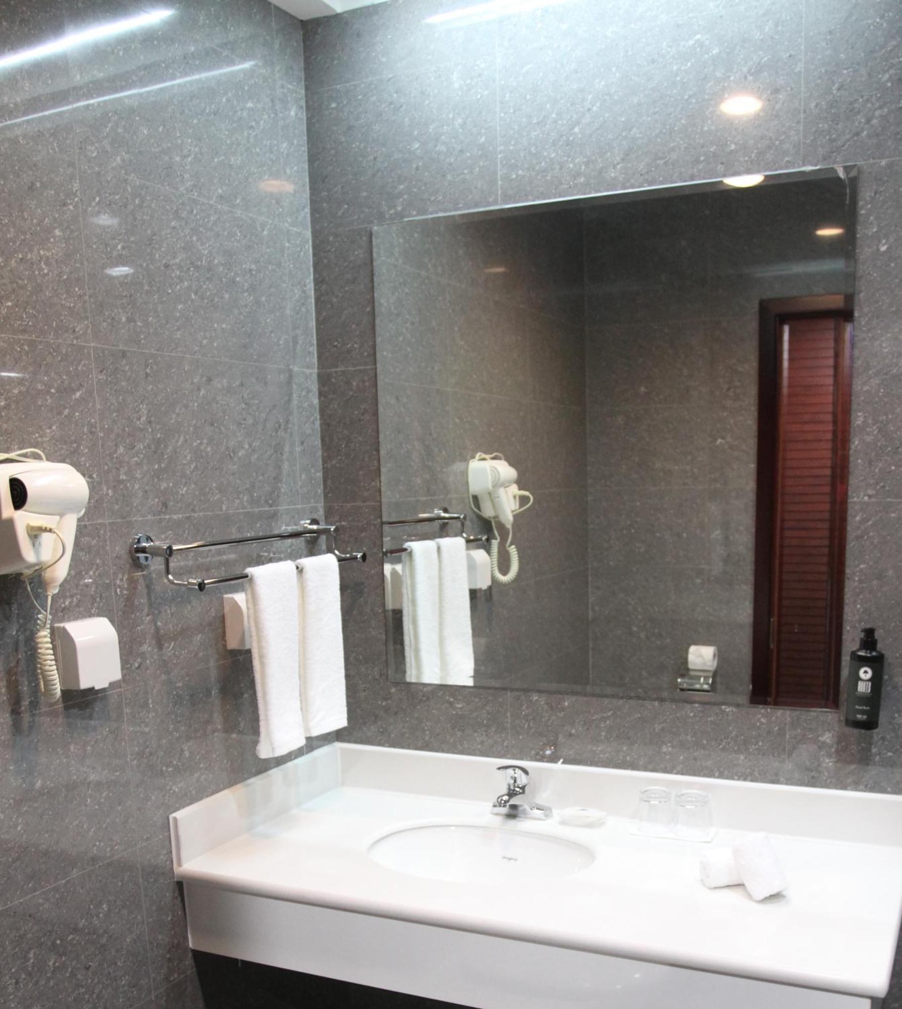 Flow Hotel Benguela Extérieur photo
